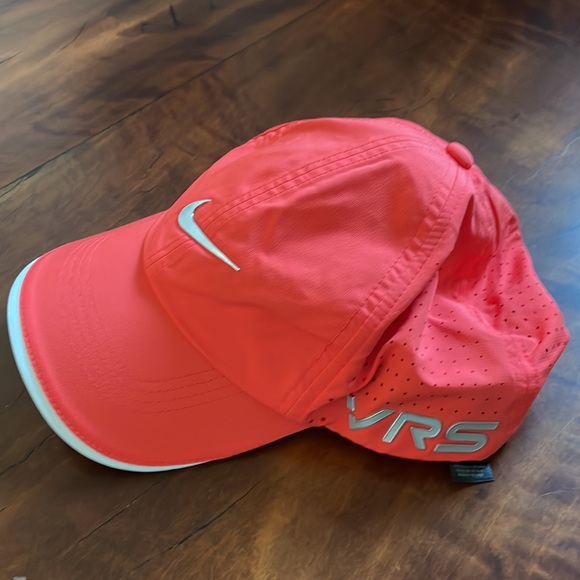 Nike Accessories Nike Golf Hat Size Adjustable Poshmark